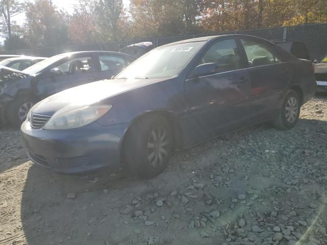 2005 Toyota Camry LE