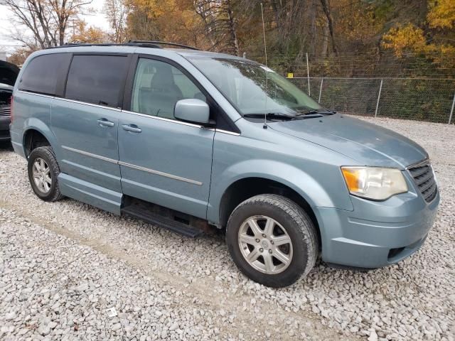 2009 Chrysler Town & Country Touring