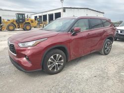 Lots with Bids for sale at auction: 2020 Toyota Highlander XLE