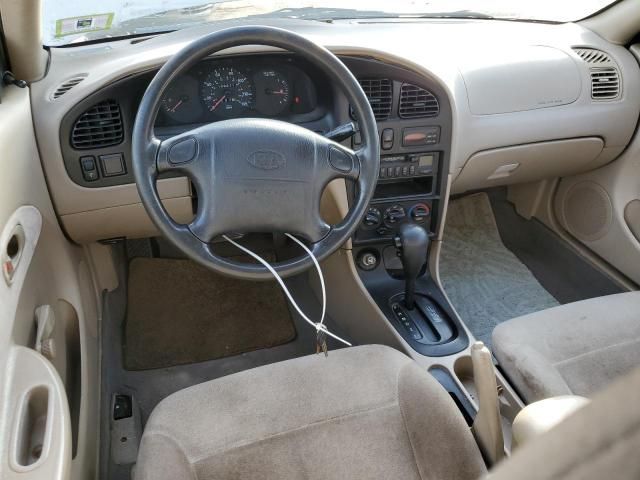 2000 KIA Sephia Base