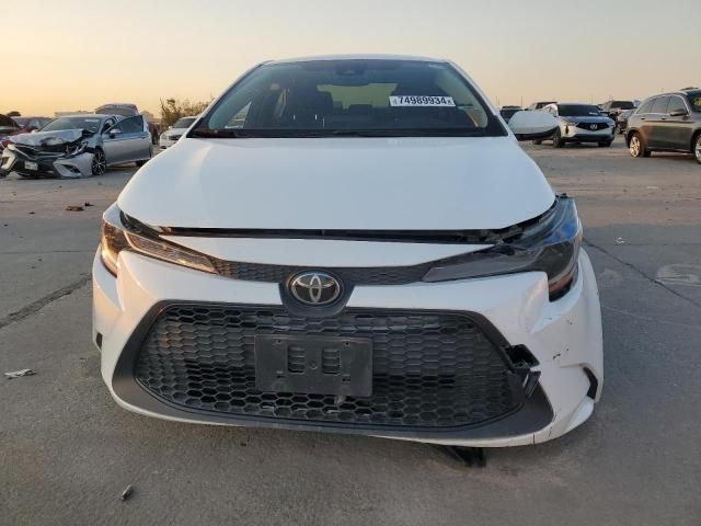 2022 Toyota Corolla LE