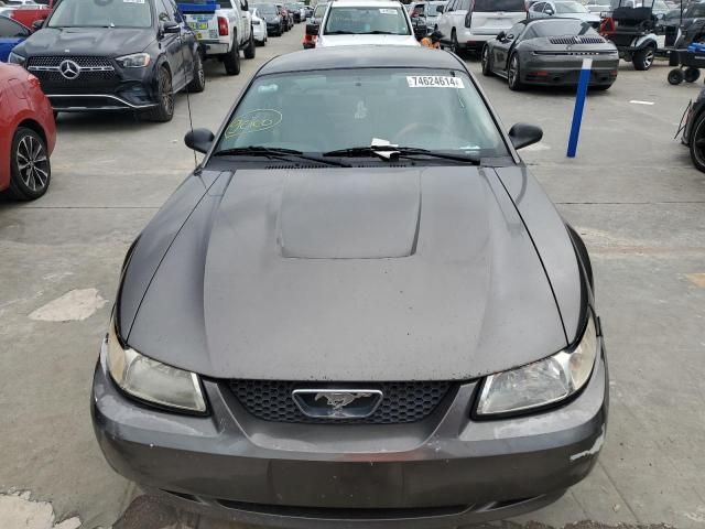 2003 Ford Mustang