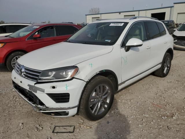 2016 Volkswagen Touareg Sport