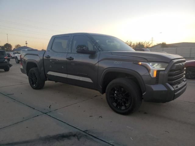 2022 Toyota Tundra Crewmax SR