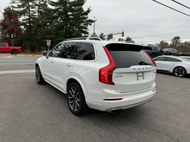 2018 Volvo XC90 T6