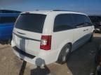 2014 Chrysler Town & Country Touring L