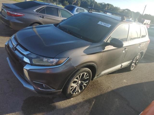 2017 Mitsubishi Outlander ES