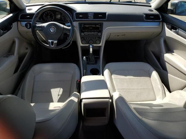 2014 Volkswagen Passat S