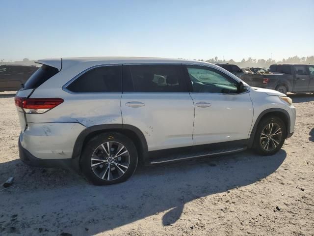 2019 Toyota Highlander LE