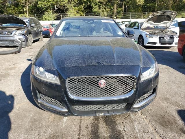 2017 Jaguar XF Premium