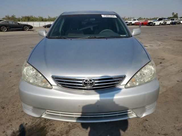 2005 Toyota Camry LE