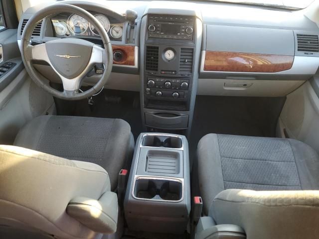 2008 Chrysler Town & Country Touring