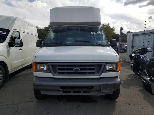 2005 Ford Econoline E250 Van