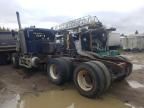 2000 Freightliner Conventional FLD120