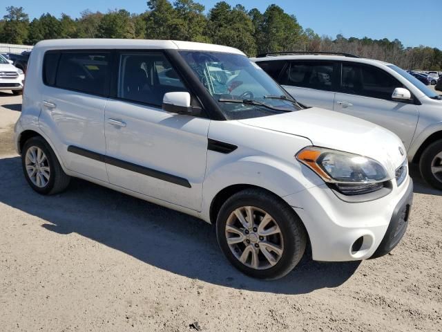 2013 KIA Soul +