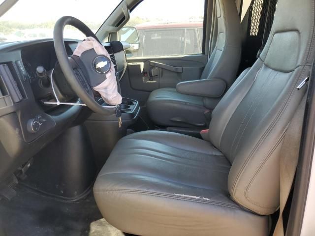 2019 Chevrolet Express G2500