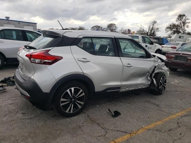 2020 Nissan Kicks SR