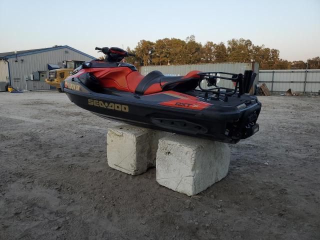 2020 BRP Jetski