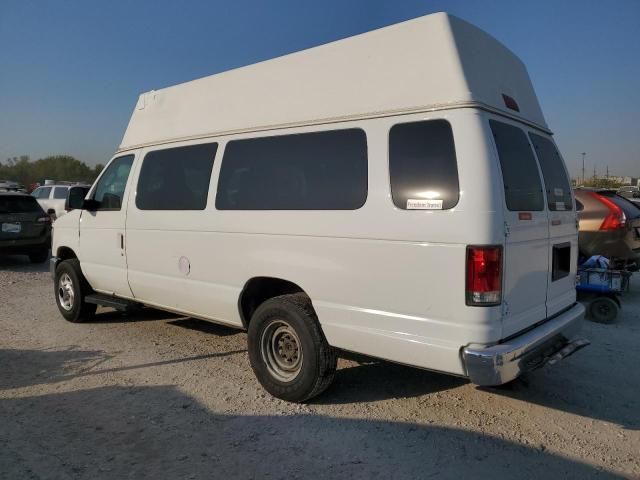 2011 Ford Econoline E350 Super Duty Wagon