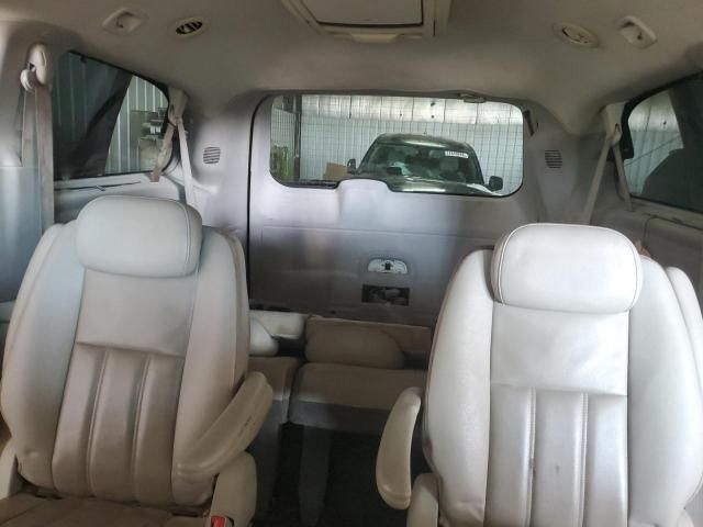 2009 Chrysler Town & Country Touring