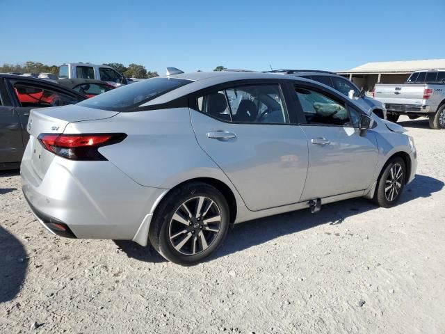 2022 Nissan Versa SV