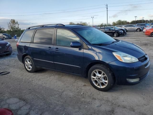 2005 Toyota Sienna XLE