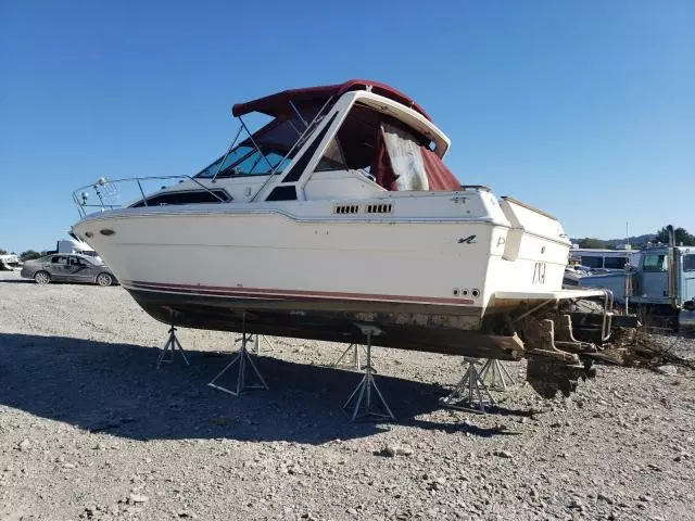 1988 Sea Ray Boat