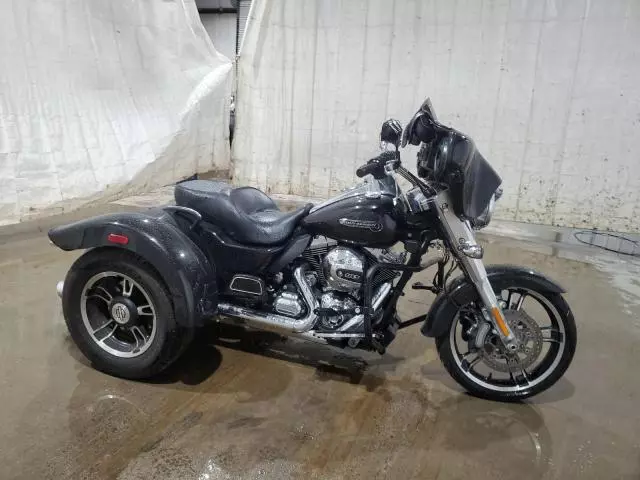 2016 Harley-Davidson Flrt Free Wheeler