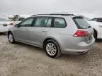 2017 Volkswagen Golf Sportwagen S