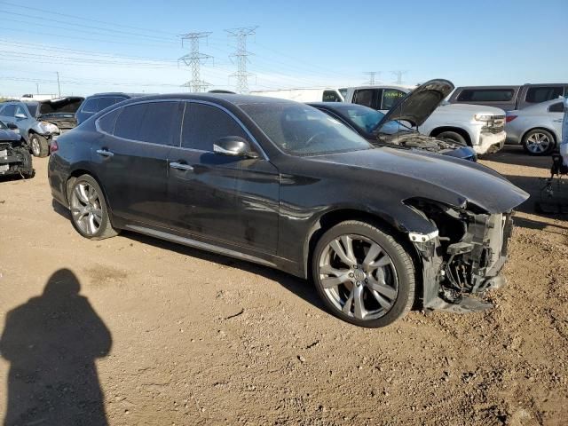 2016 Infiniti Q70 3.7