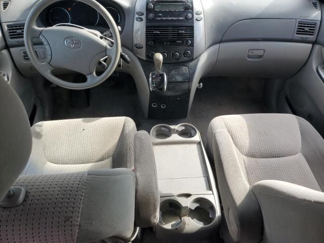 2008 Toyota Sienna CE