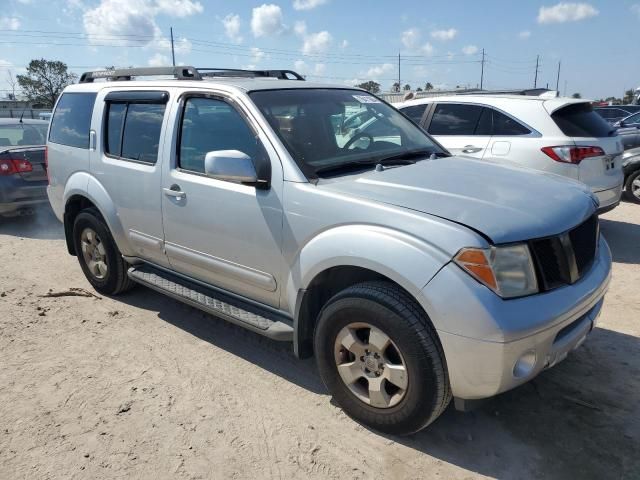 2006 Nissan Pathfinder LE