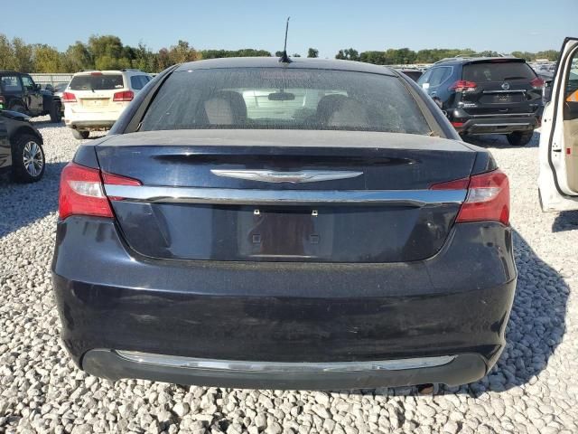 2012 Chrysler 200 Touring