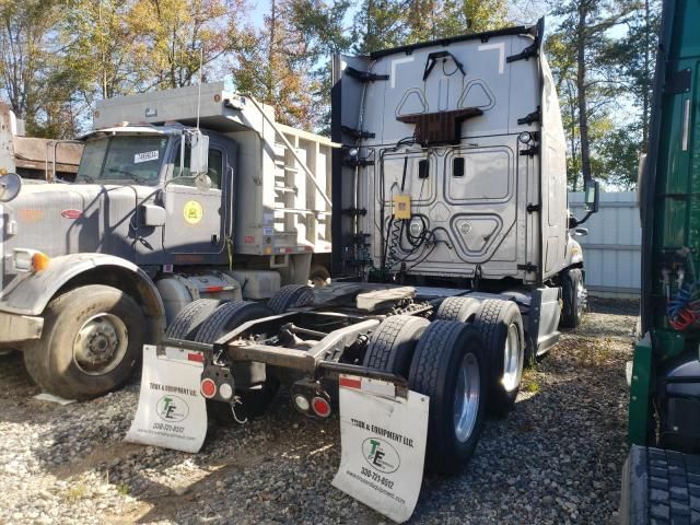 2014 Freightliner Cascadia 125