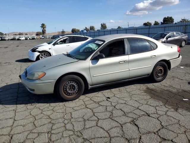 2005 Ford Taurus SE