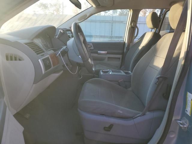 2008 Chrysler Town & Country Touring