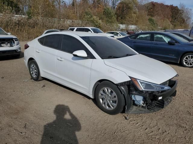 2020 Hyundai Elantra SE