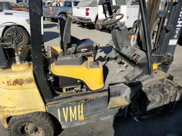 2010 Hyundai Forklift