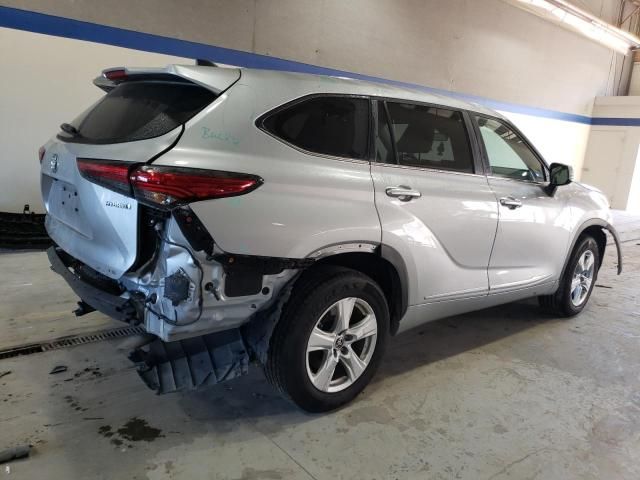 2023 Toyota Highlander Hybrid LE