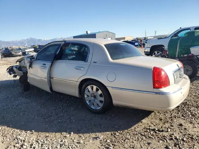 2003 Lincoln Town Car Cartier