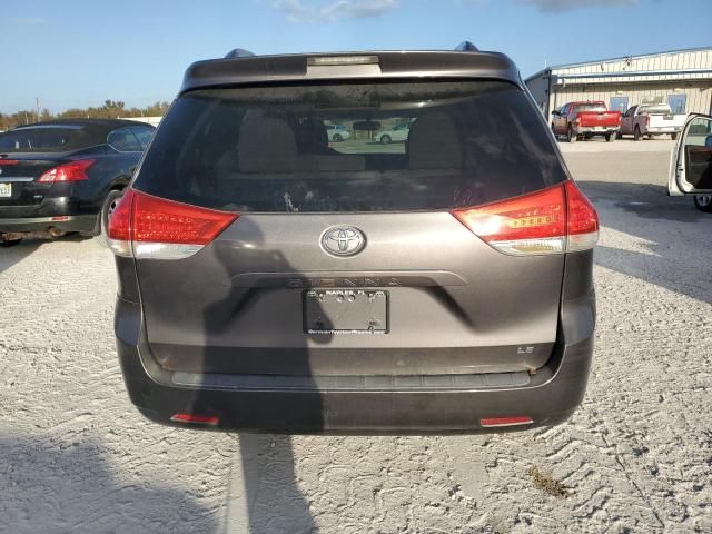 2011 Toyota Sienna LE