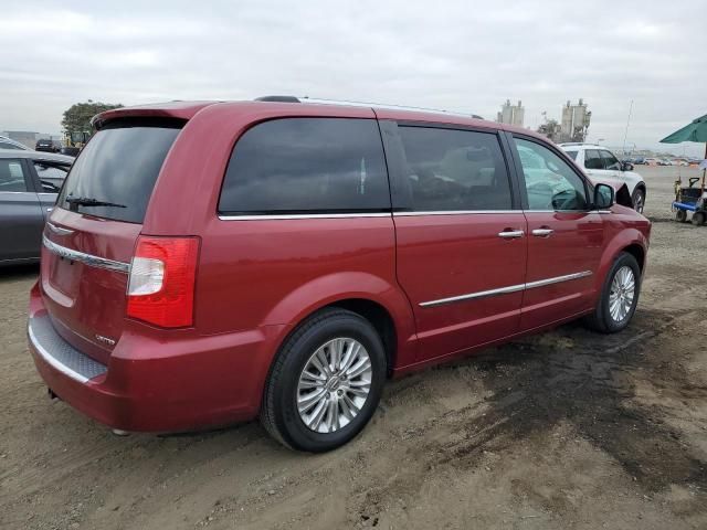 2015 Chrysler Town & Country Limited Platinum