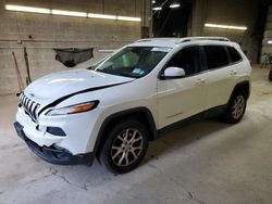 SUV salvage a la venta en subasta: 2016 Jeep Cherokee Latitude