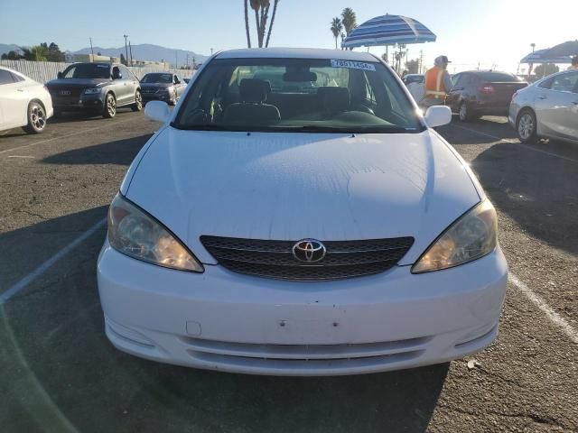 2004 Toyota Camry LE