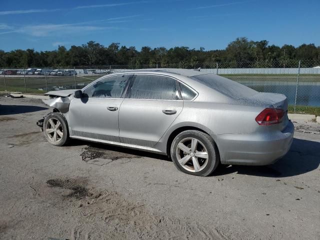 2013 Volkswagen Passat SE