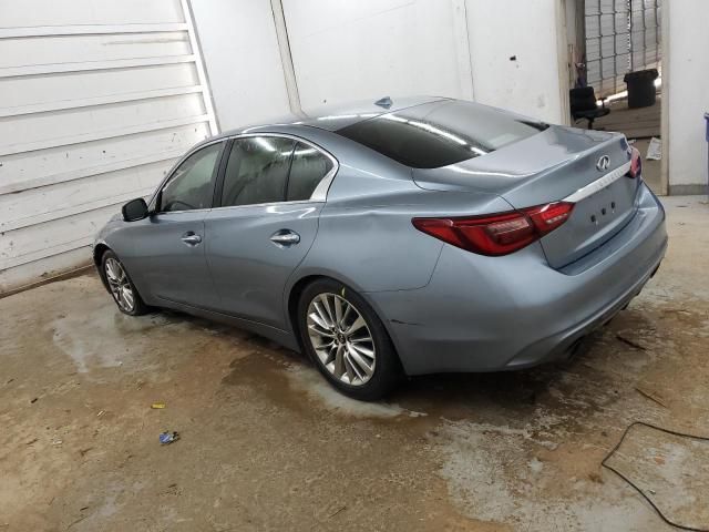 2018 Infiniti Q50 Luxe