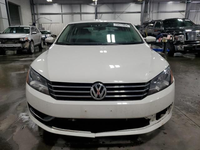 2013 Volkswagen Passat S