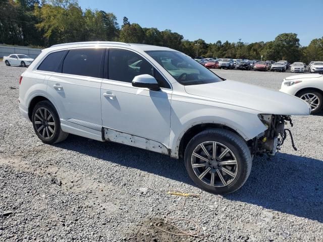 2017 Audi Q7 Premium Plus