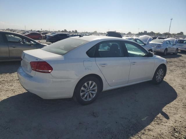 2014 Volkswagen Passat S