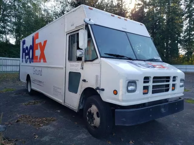 2007 Freightliner Chassis M Line WALK-IN Van